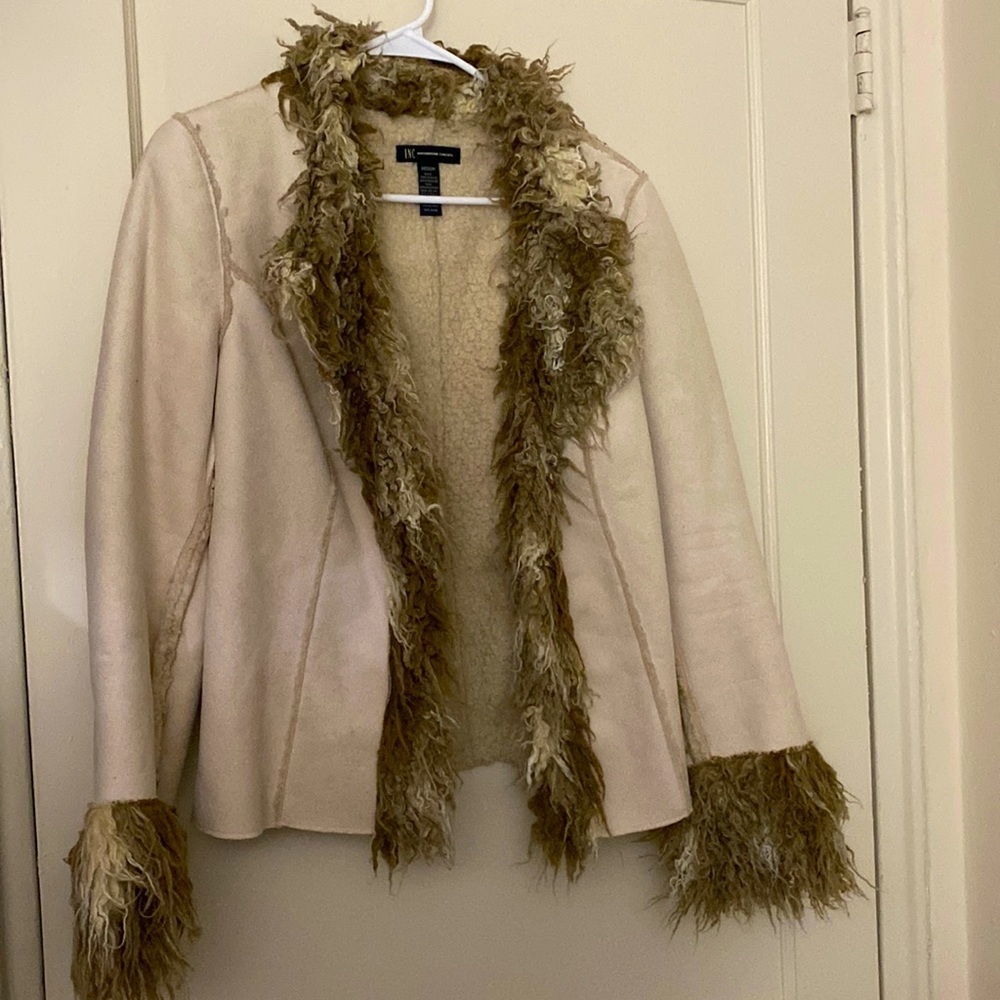 inc cream and brown jacket size: M